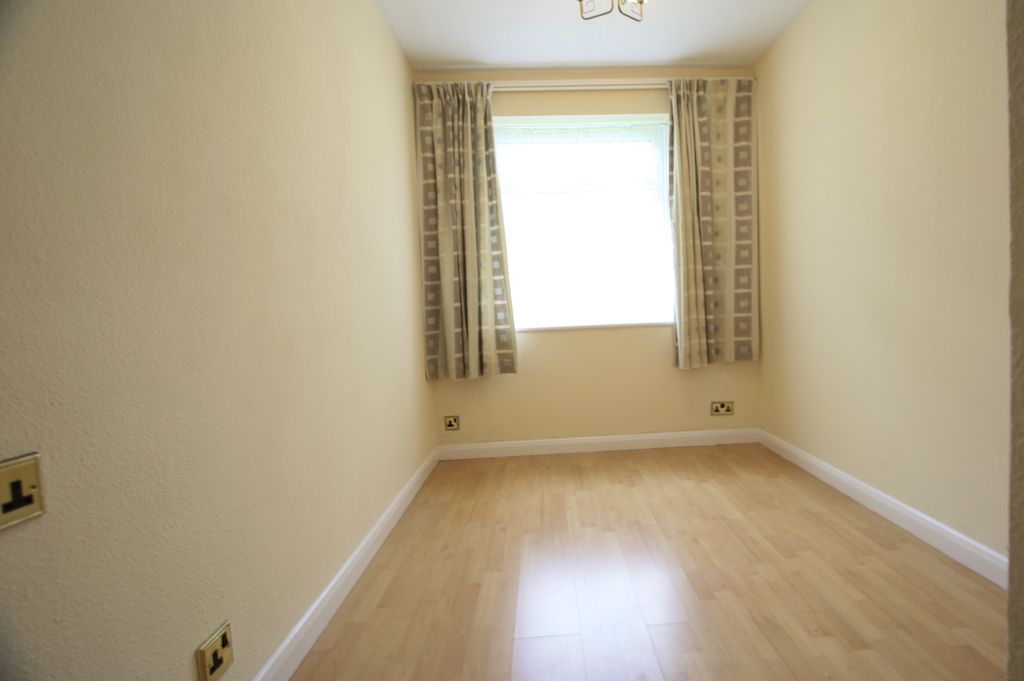 Property photo 3 of 3