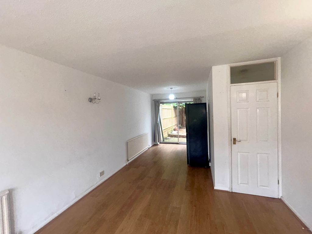 Property photo 3 of 6 Dining Room