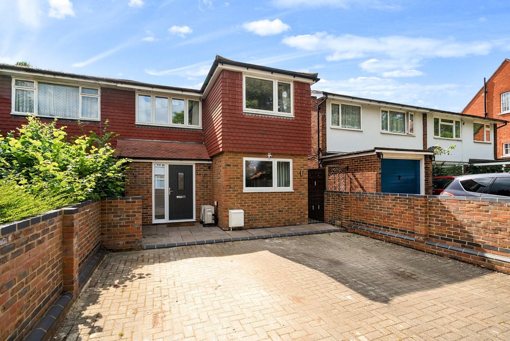 Property photo 1 of 26 1306879-3-6848622...