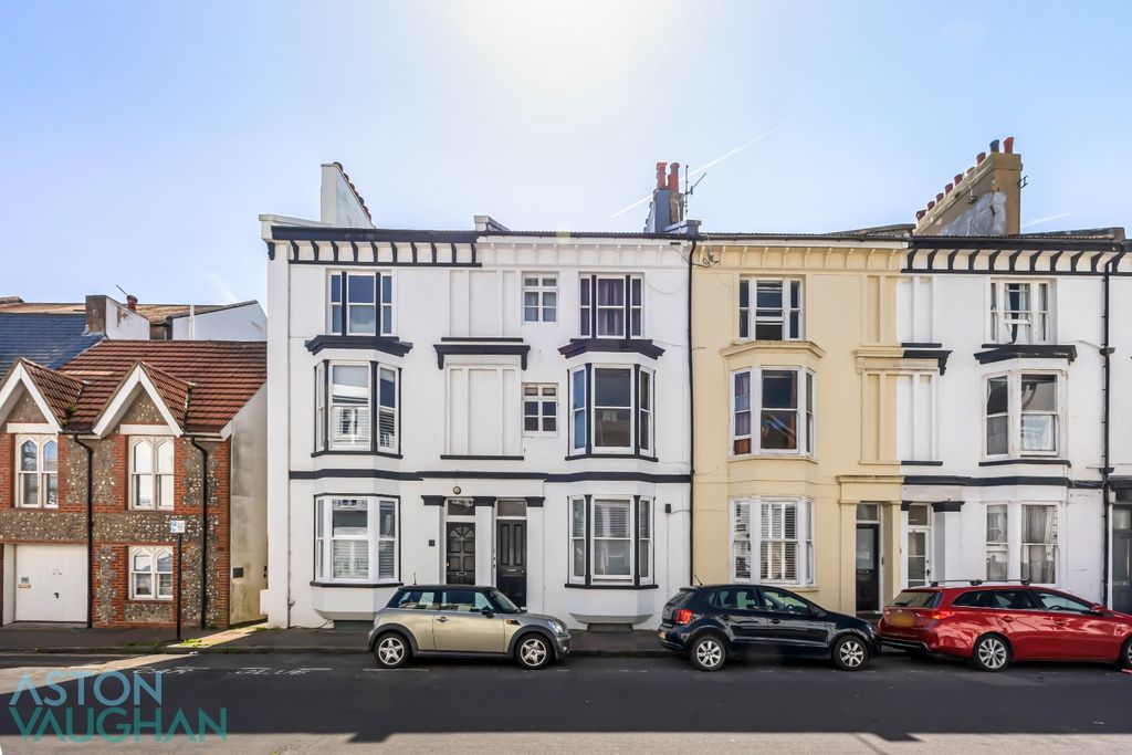 Property photo 1 of 12 5419300