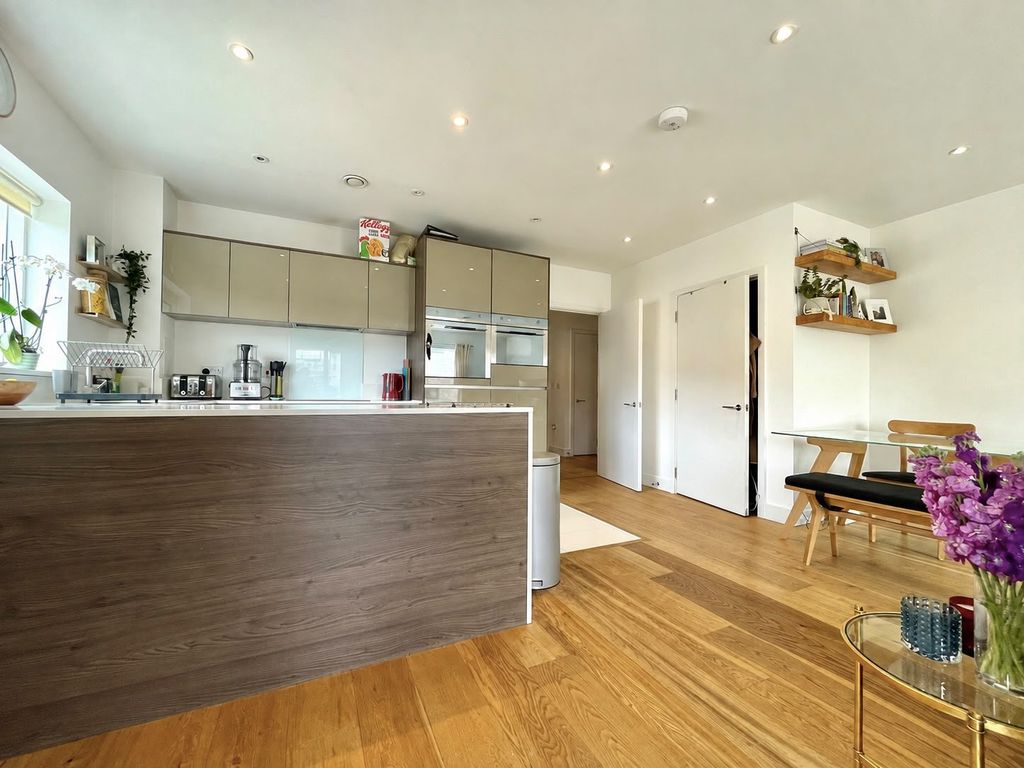 Property photo 3 of 15 Gallery