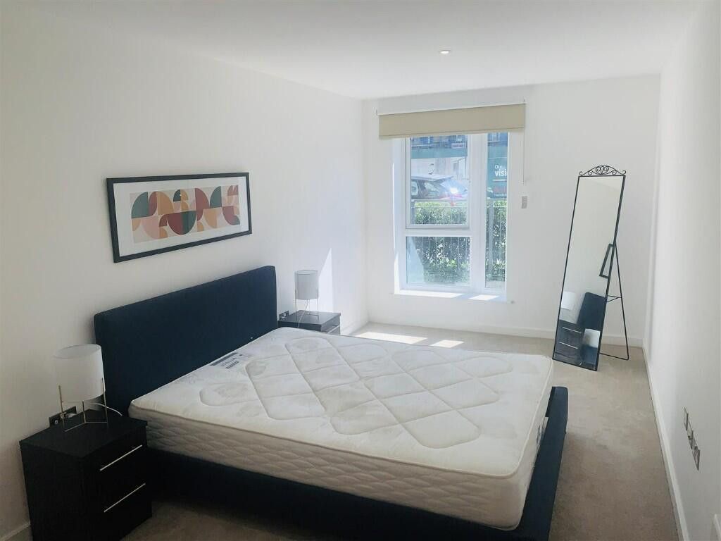 Property photo 3 of 5