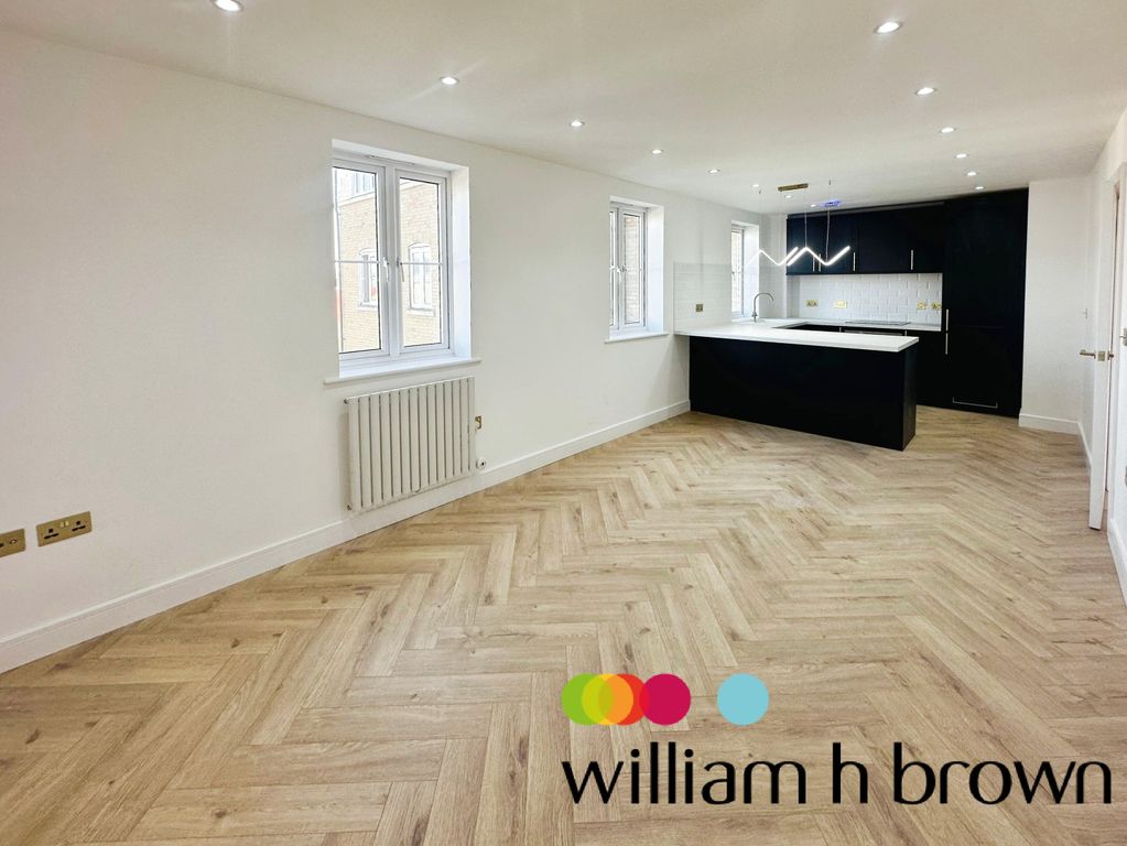 Property photo 3 of 9 View