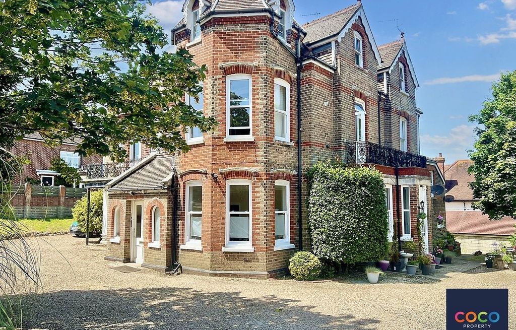 Property photo 1 of 11 4775550