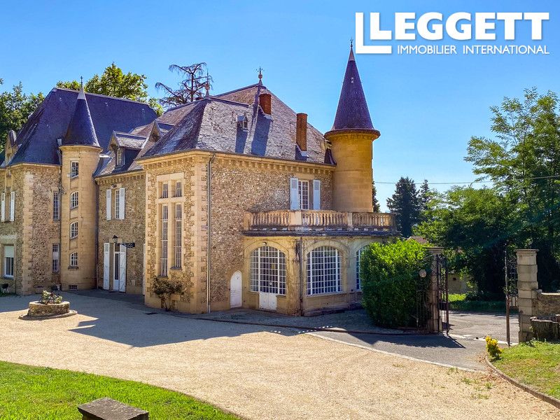 Property photo 1 of 10