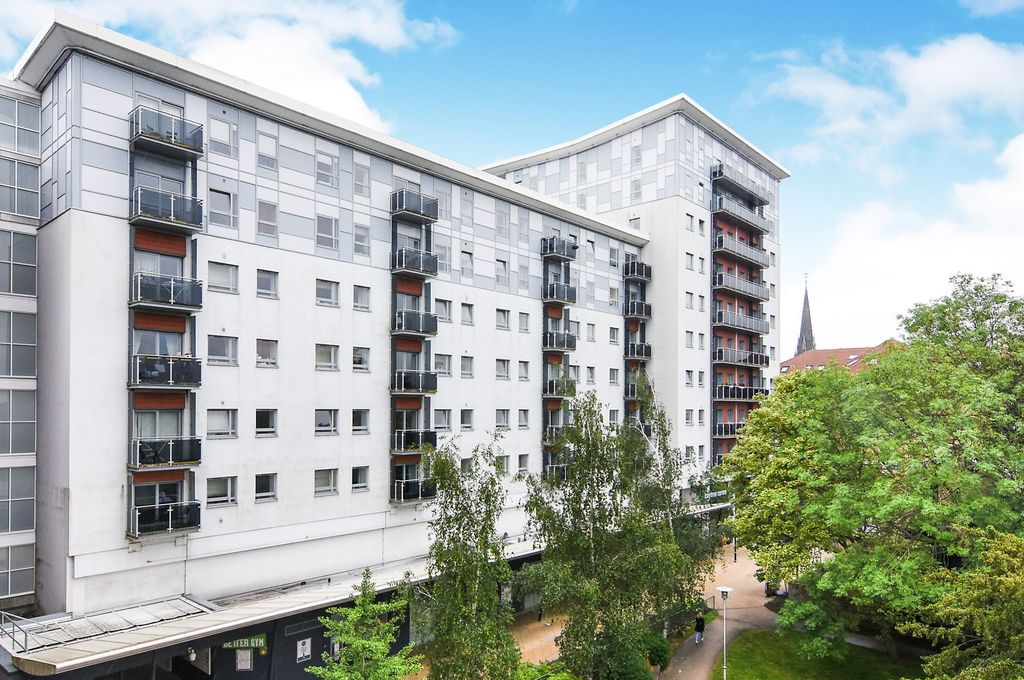 Property photo 1 of 10