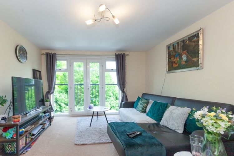 Property photo 3 of 6 253770-Std