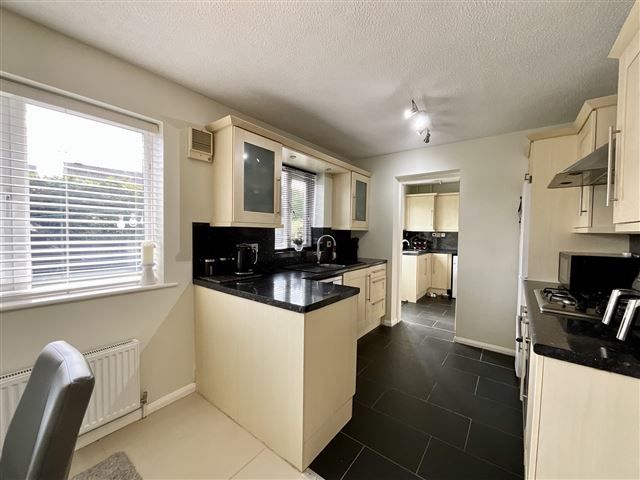 Property photo 2 of 19 Kitchen/Diner