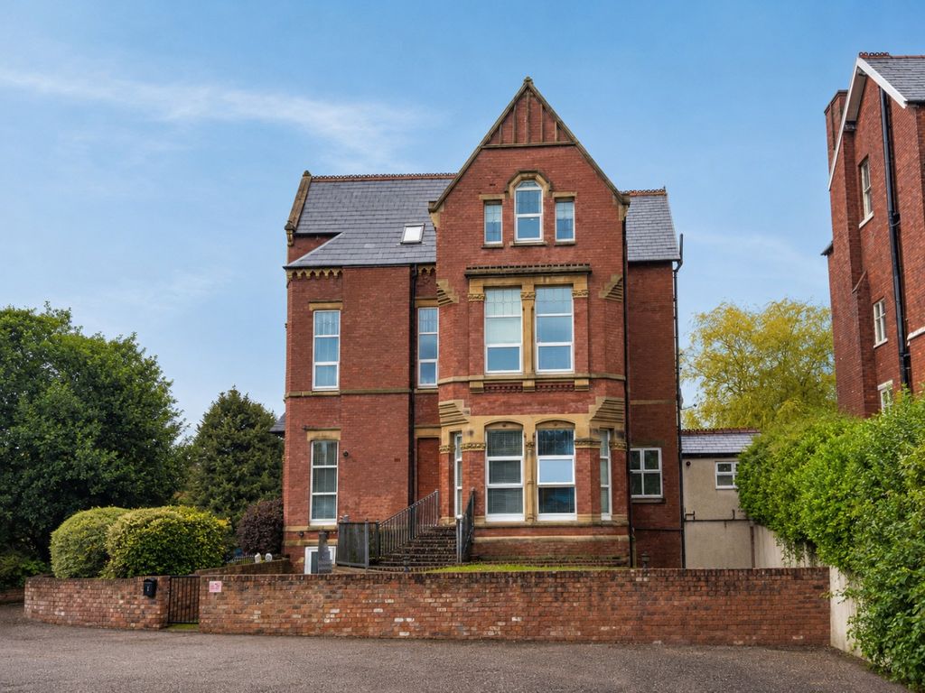 Property photo 1 of 16 5446061
