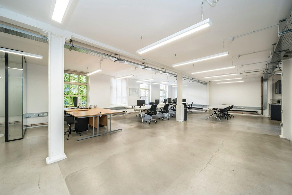 Property photo 2 of 5 Block E Ground Floor Lea.Jpg