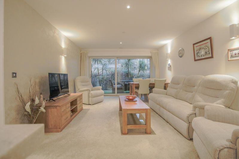 Property photo 3 of 19 Photo 3