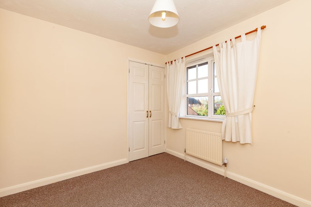 Property photo 3 of 7 116086