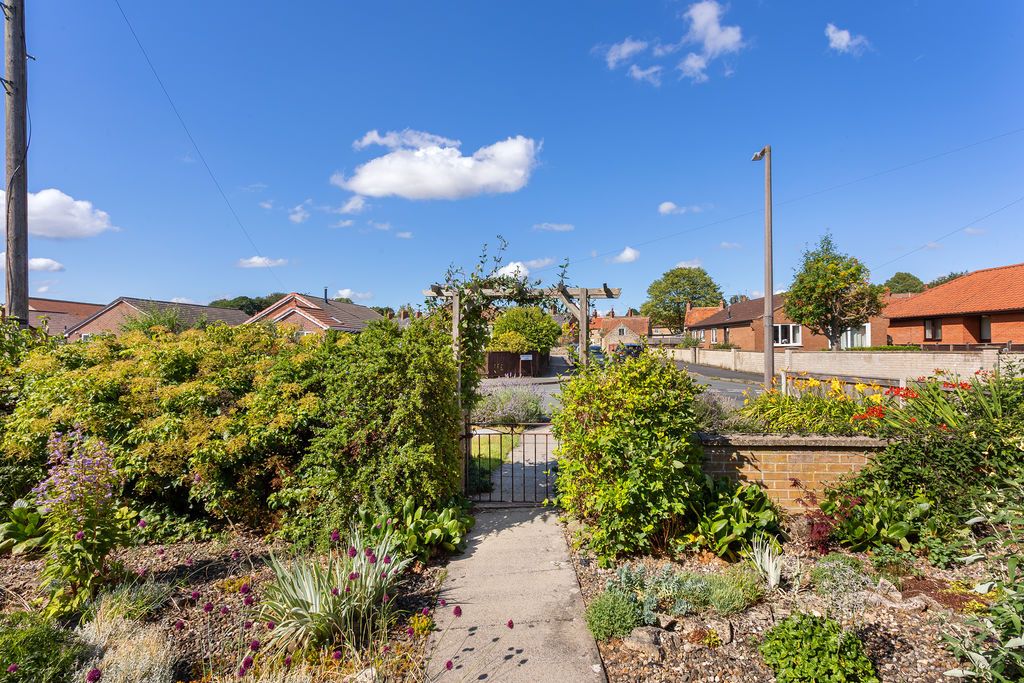 Additional image 16 of 3 bed detached bungalow for saleFirthland Road, Pickering YO18