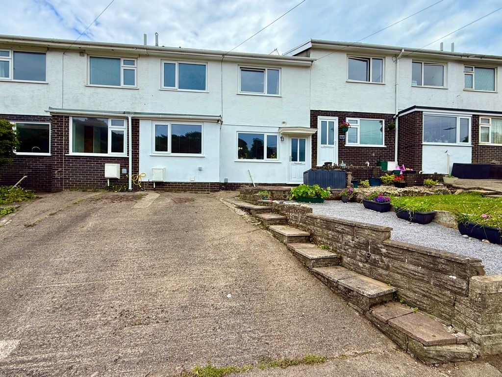 Property photo 2 of 26