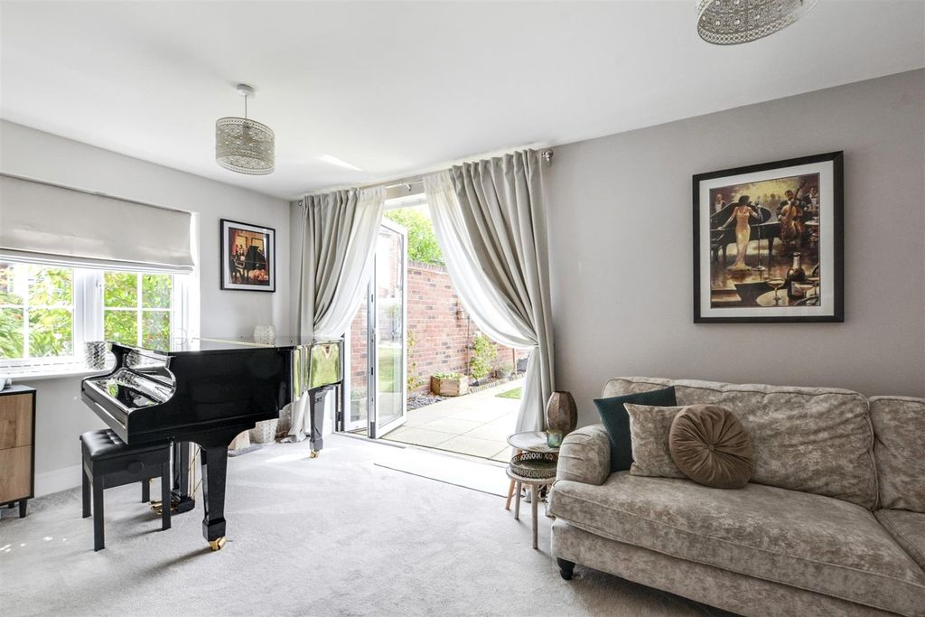 Additional image 8 of 3 bed detached house for saleBadger Vale, Wollaton, Nottingham NG8