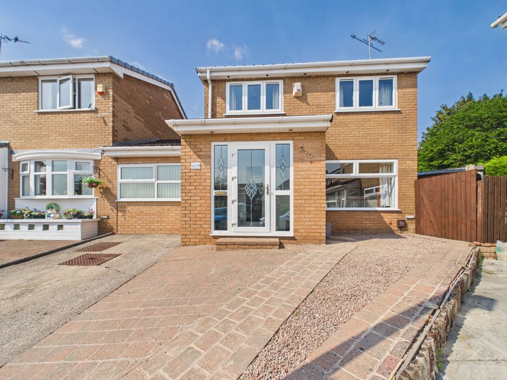 Property photo 1 of 36