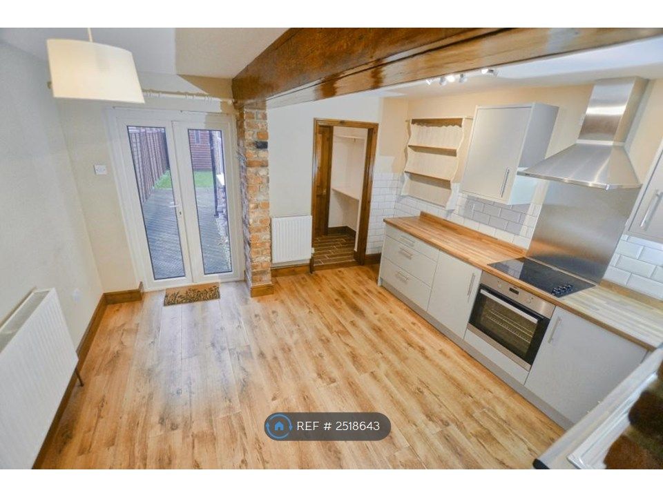 Property photo 1 of 15 Kitchen Diner