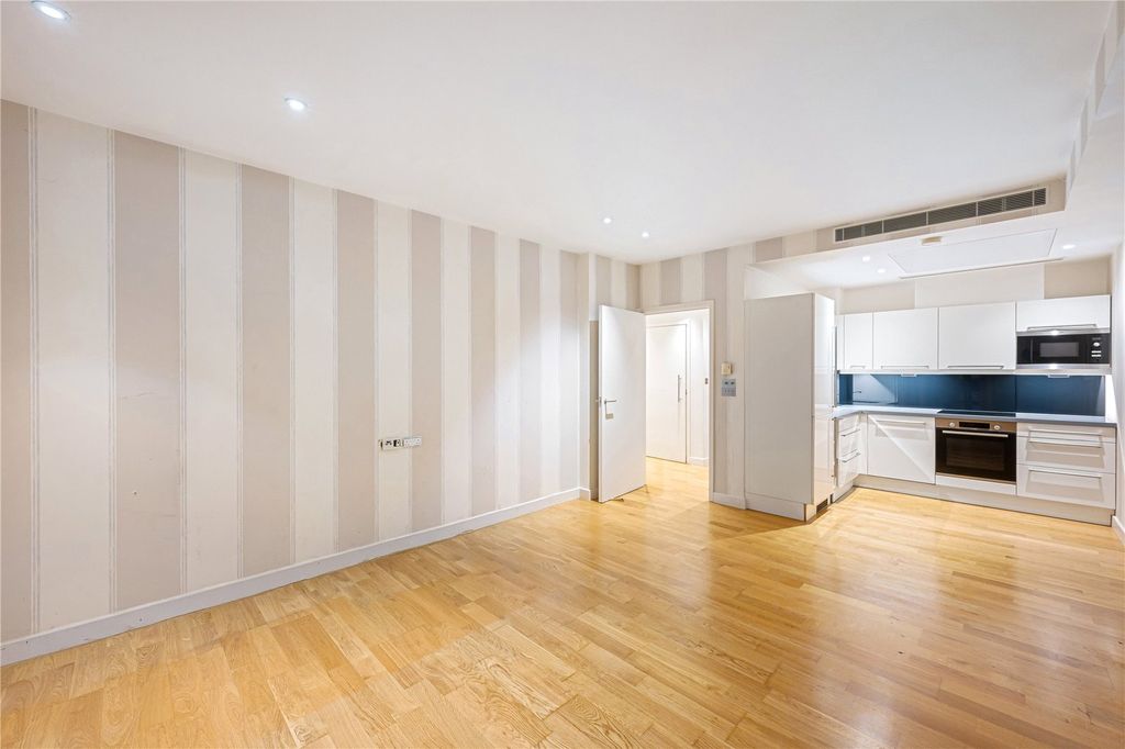 Property photo 2 of 11 Picture No. 01