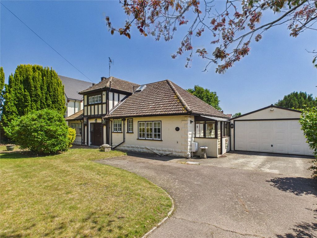 Property photo 2 of 40 Picture No. 06