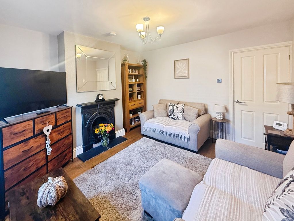 Property photo 3 of 13 Pbox-Img.Jpg