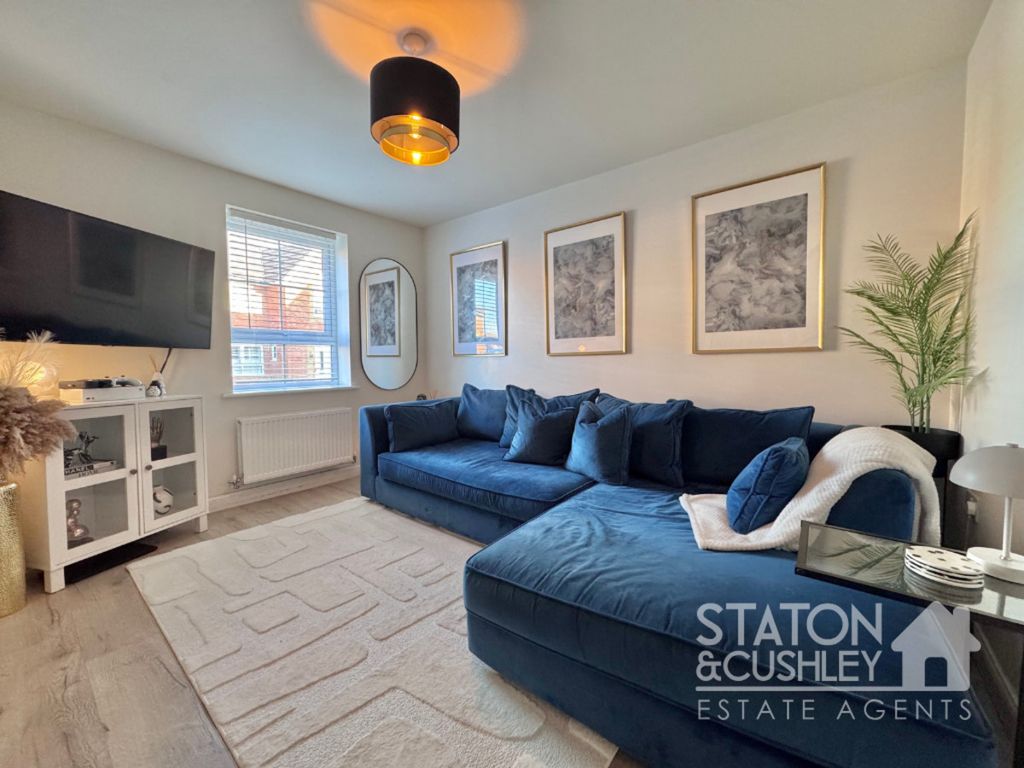 Property photo 3 of 27