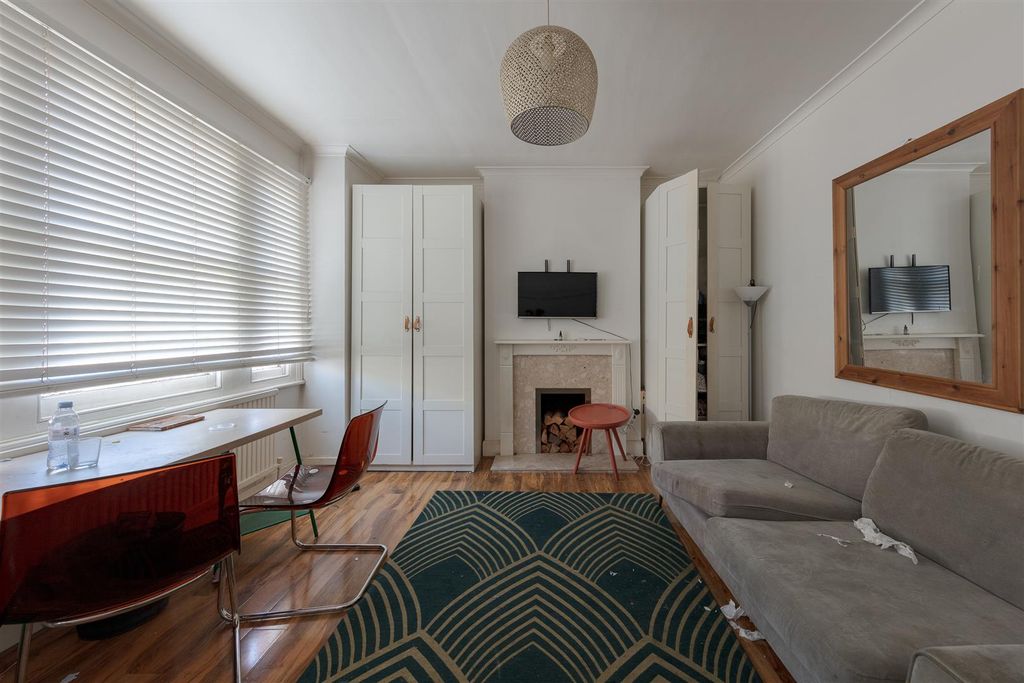 Property photo 2 of 9 094A9652-Hdr.Jpg