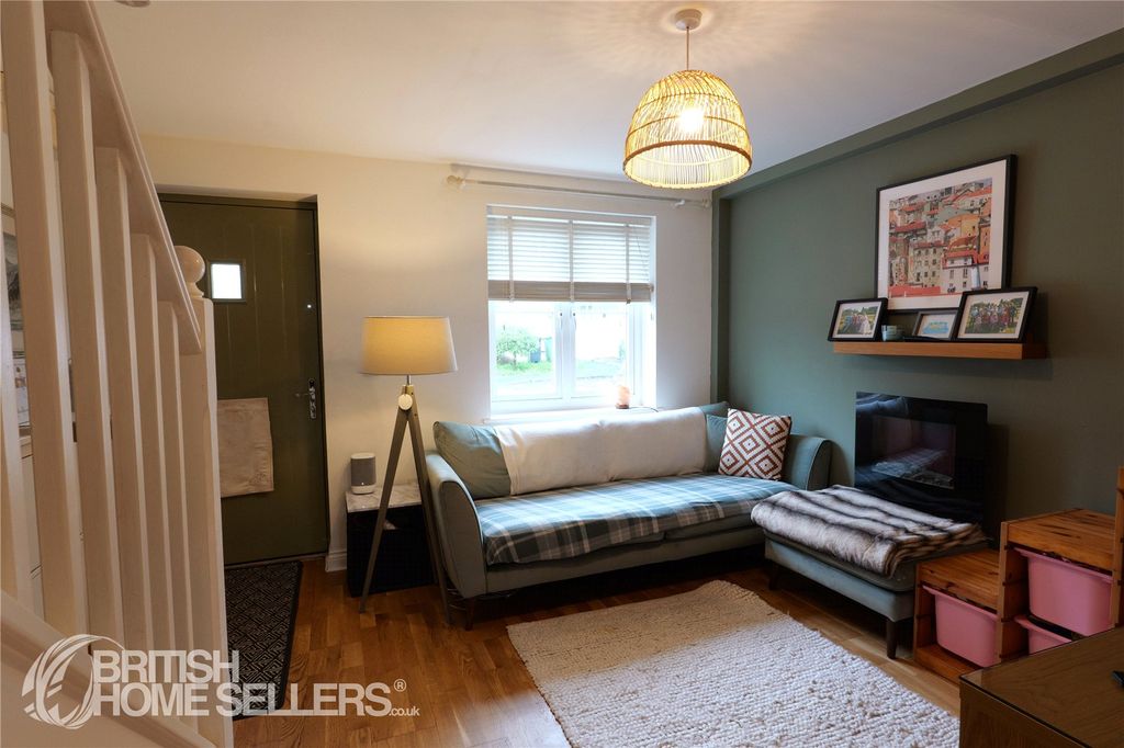 Property photo 3 of 15 Picture No. 16