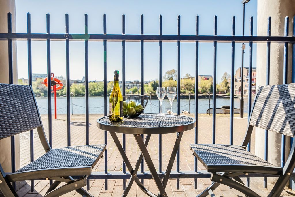 Property photo 2 of 17 1438126-15-69d4E6108E1d9