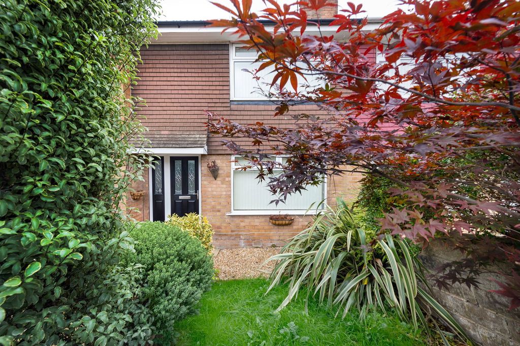 Property photo 3 of 25