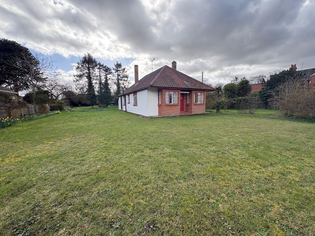 Property photo 2 of 18