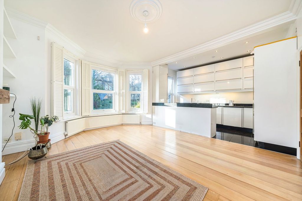 Property photo 2 of 4