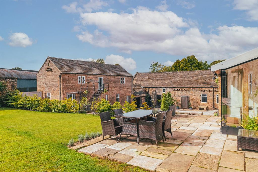 Property photo 3 of 34 Exterior And Gardens