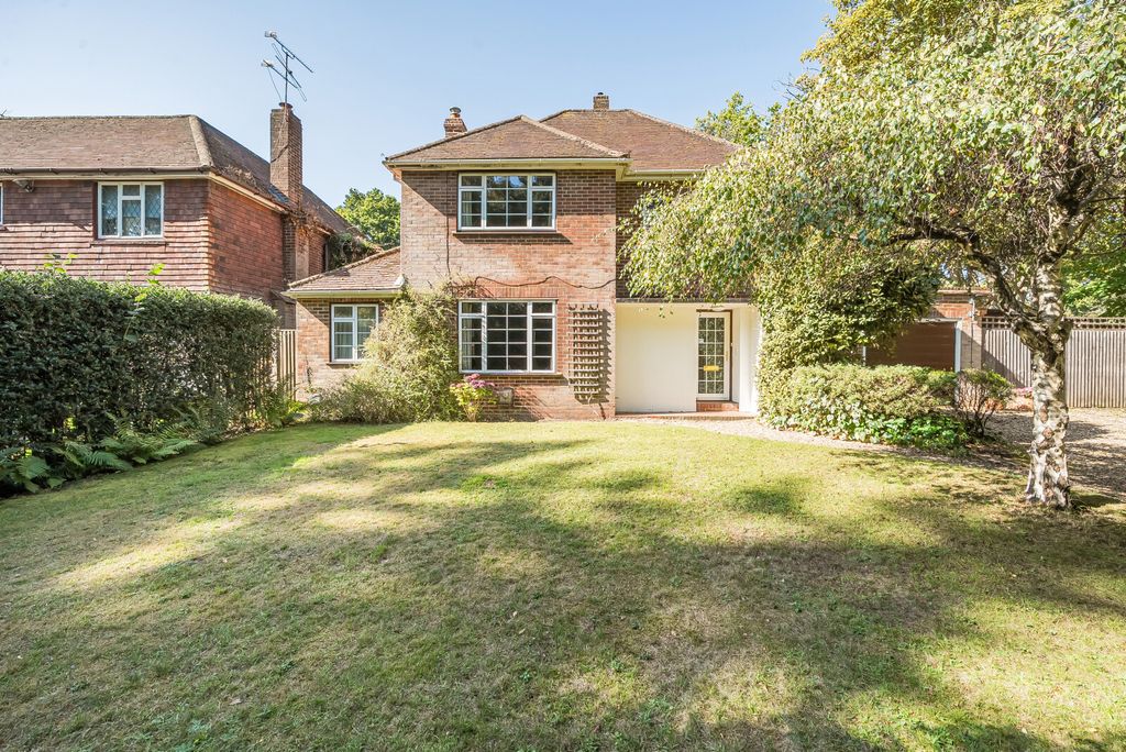 Property photo 1 of 17 1355656-1-68cd3E0...