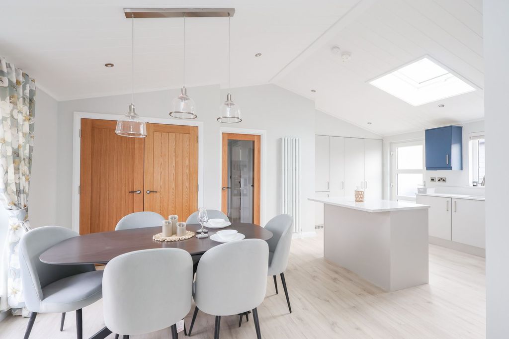 Property photo 2 of 15 Open Plan Kitchen/Diner