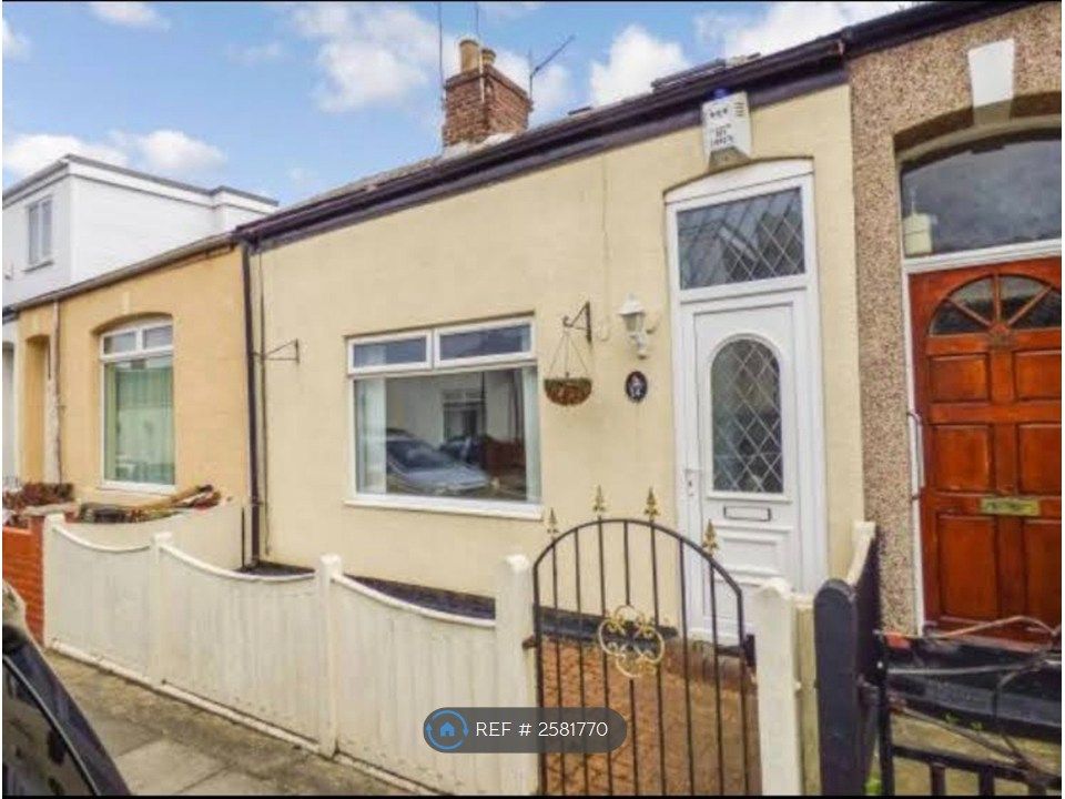 Property photo 1 of 9