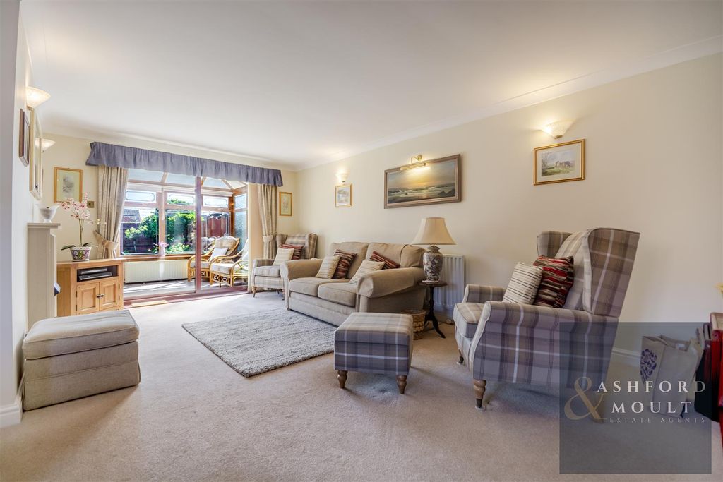 Property photo 2 of 24 Ashford-4.Jpg