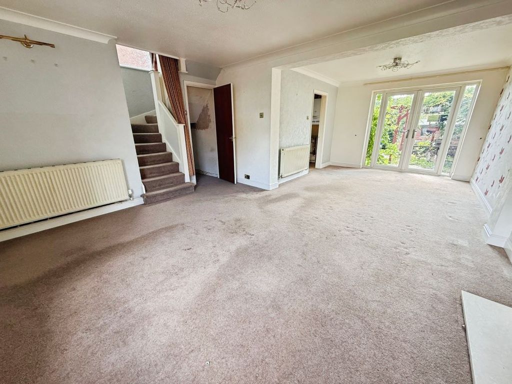 Property photo 3 of 10 Image 3