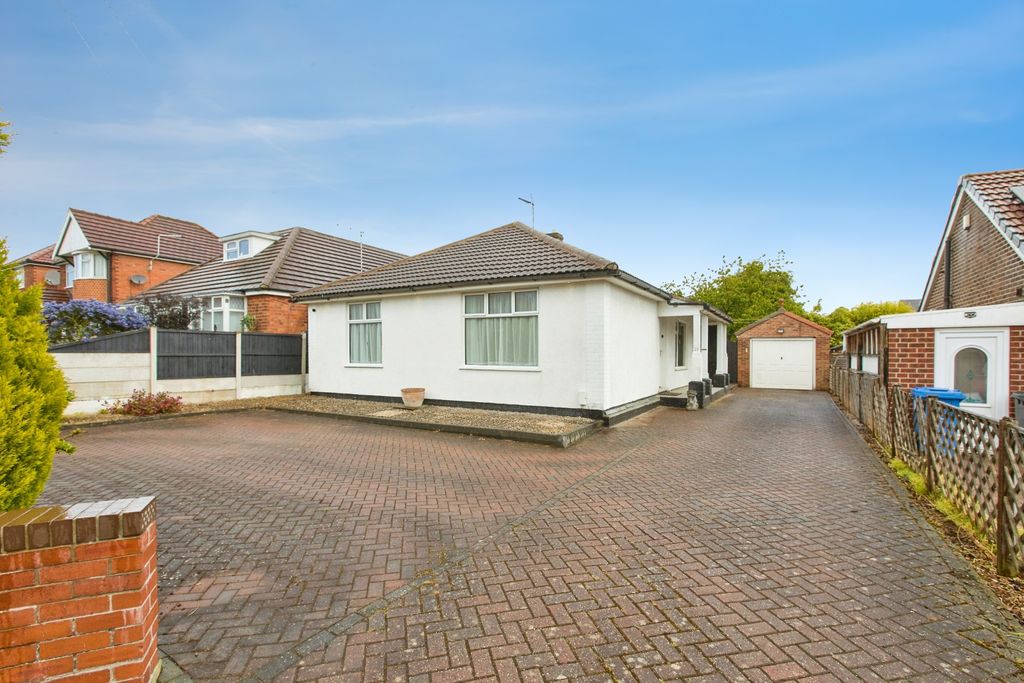 Property photo 1 of 15
