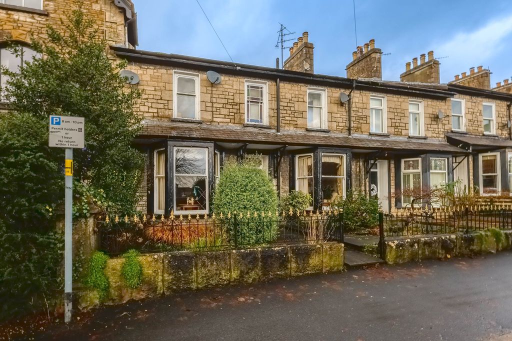 Property photo 1 of 24