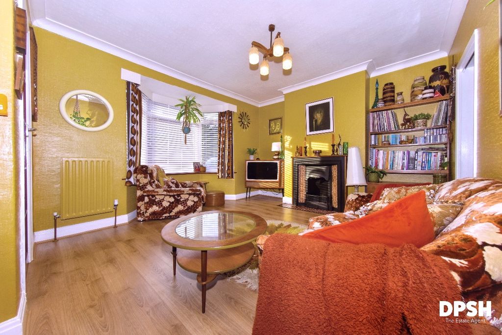 Property photo 3 of 22