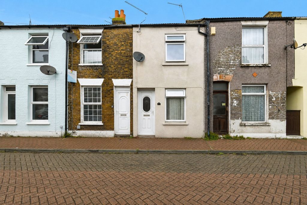Property photo 1 of 18 Picture No. 01