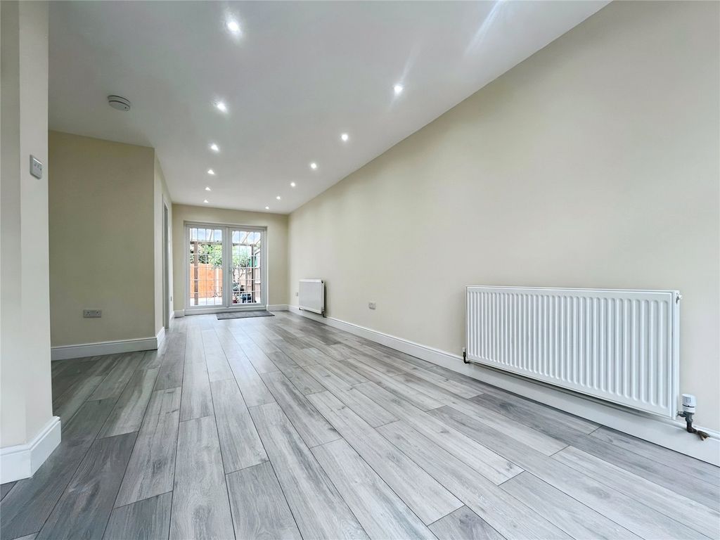 Property photo 2 of 14 Reception Room