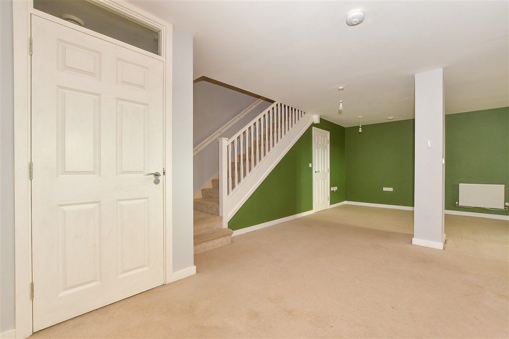 Property photo 2 of 9 Lounge/Diner