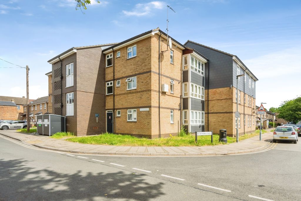 Property photo 1 of 19 Pbox-Img.Jpg