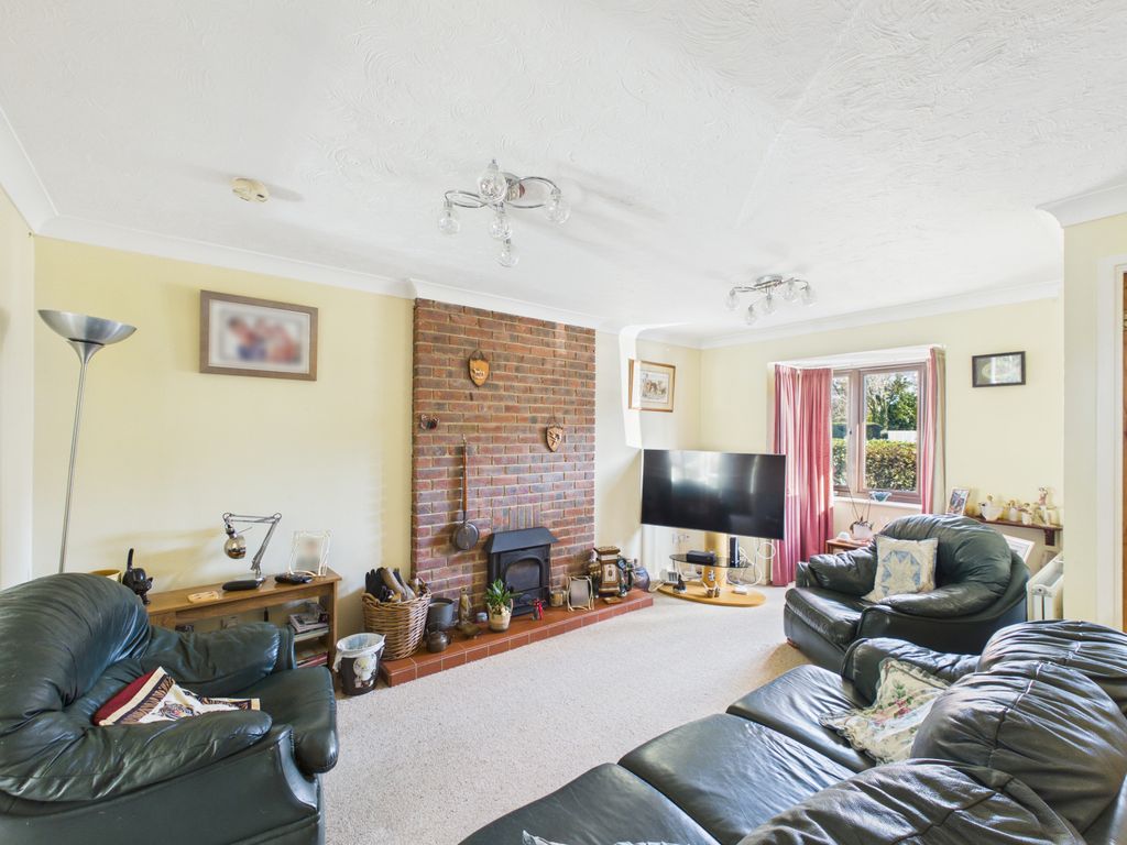 Property photo 2 of 17 Gallery