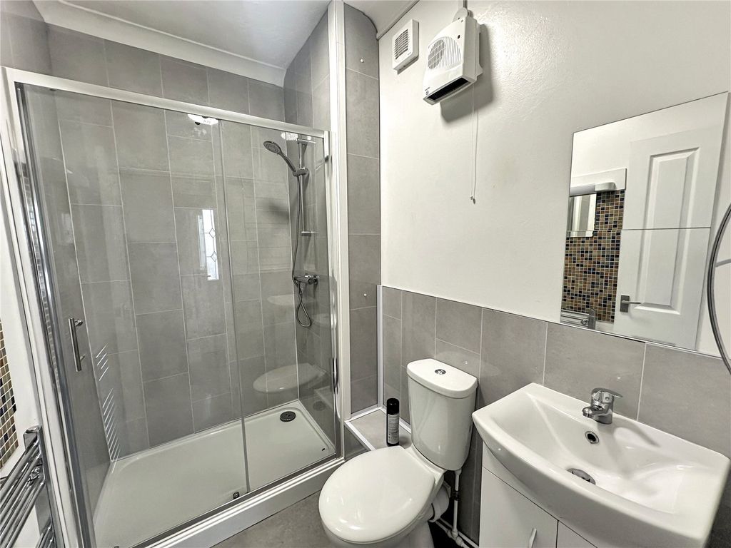 Property photo 3 of 5 Picture No. 07