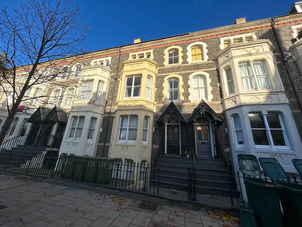 Property photo 1 of 11 Student Rooms To Rent Â€“ Ideal For Individuals Or Small Groups