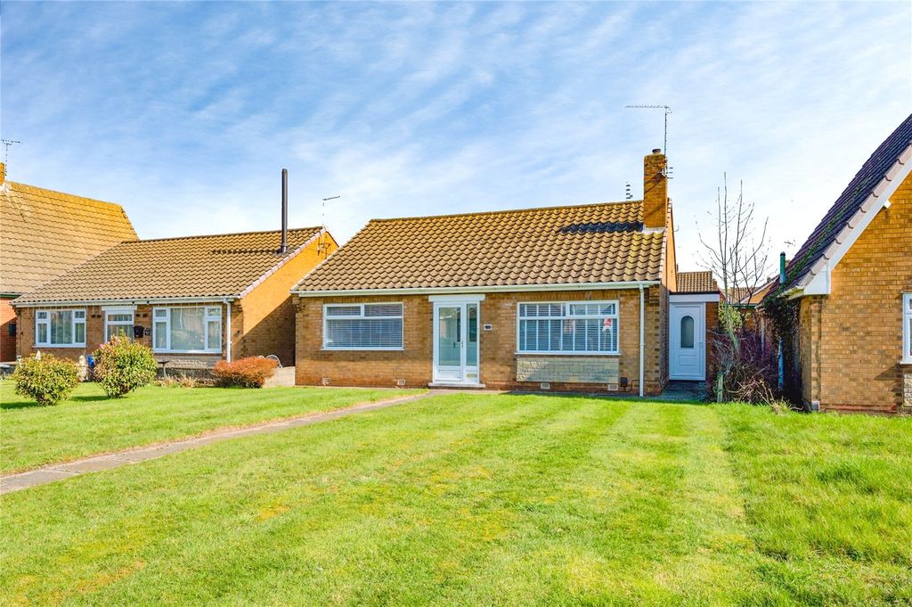 Property photo 1 of 20 Frontage