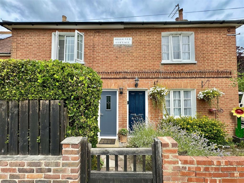 Property photo 1 of 31