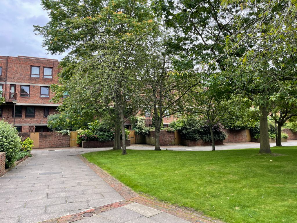 Property photo 3 of 26